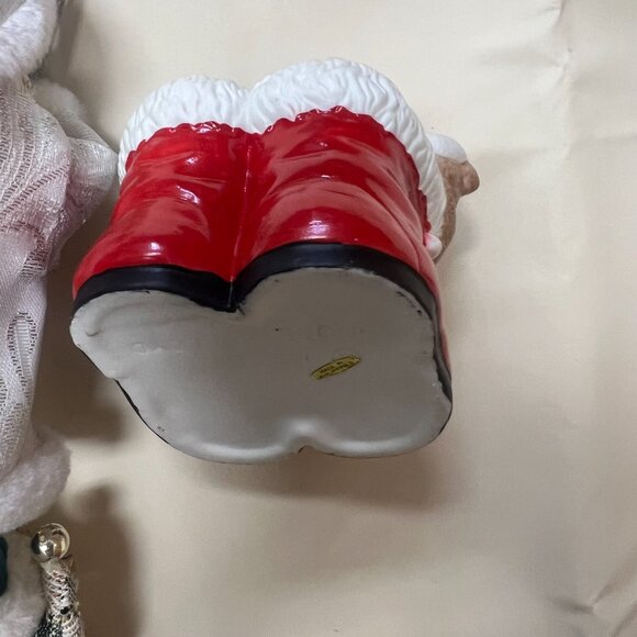 Christmas Figurines Snowman & Santa Clauses Holiday Decorations Vintage Ornament - Picture 11 of 15